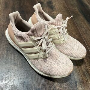 Adidas Shoes Womens 9 Ultra Boost 4.0 Ash Pearl Sneakers; smoke free home